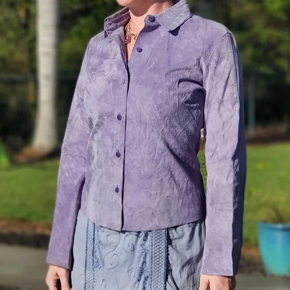 Express World Brand 100% Genuine Leather button up blouse, sz M-7/8 (Faded Now!) - Picture 3 of 17